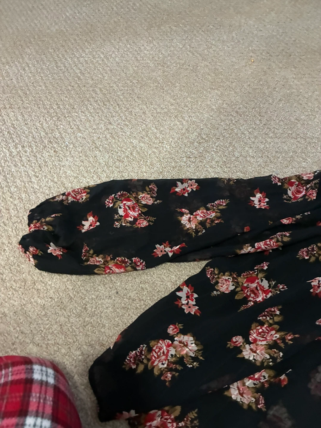 Black floral ruffle blouse - photo 2