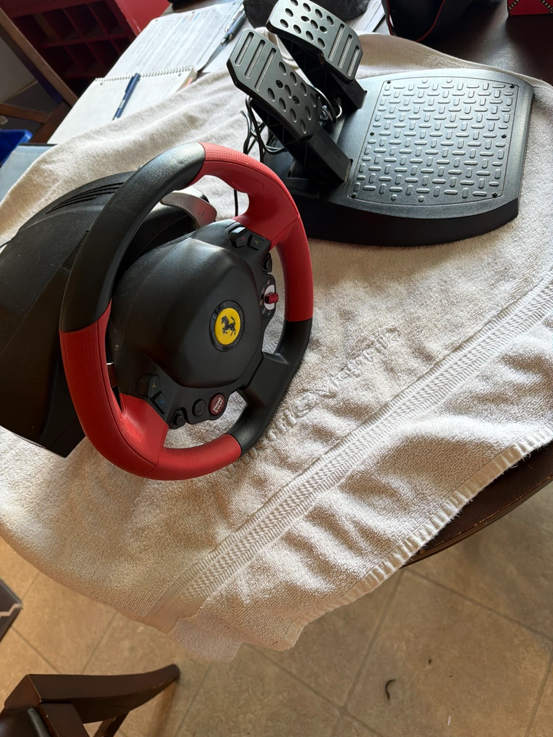 Ferrari Racing Wheel and Pedals