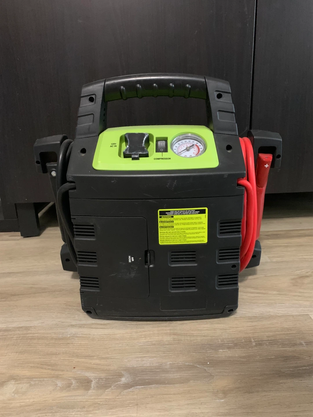 Rescue 950 Portable Power Pack *NO BATTERY* - photo 2