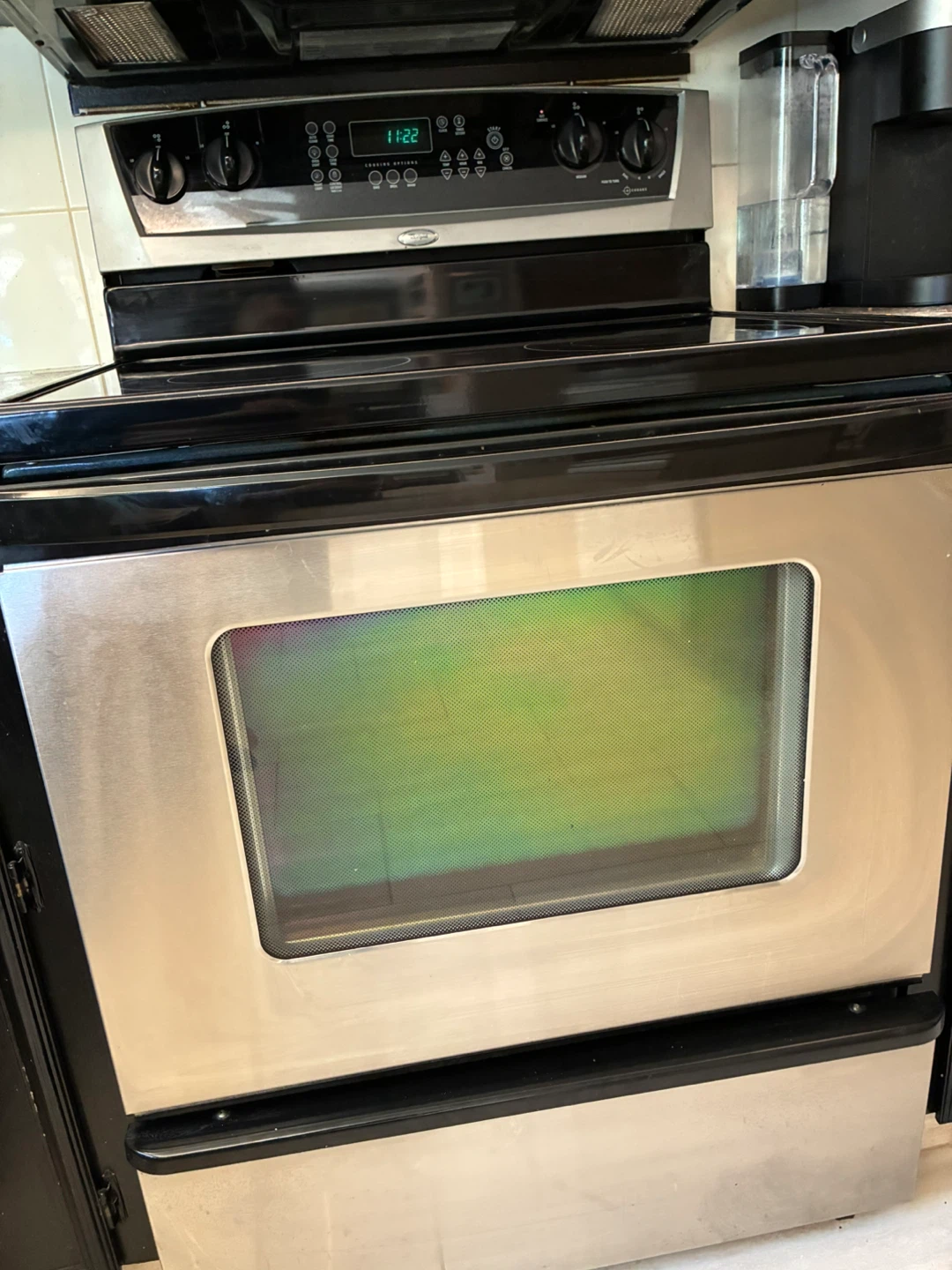 Whirlpool Electric Stove Oven - photo 2