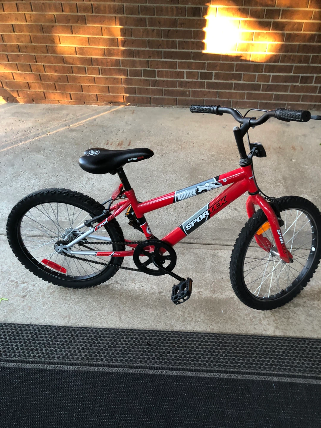 Red Sportek Canyon Runner Kids Bike
