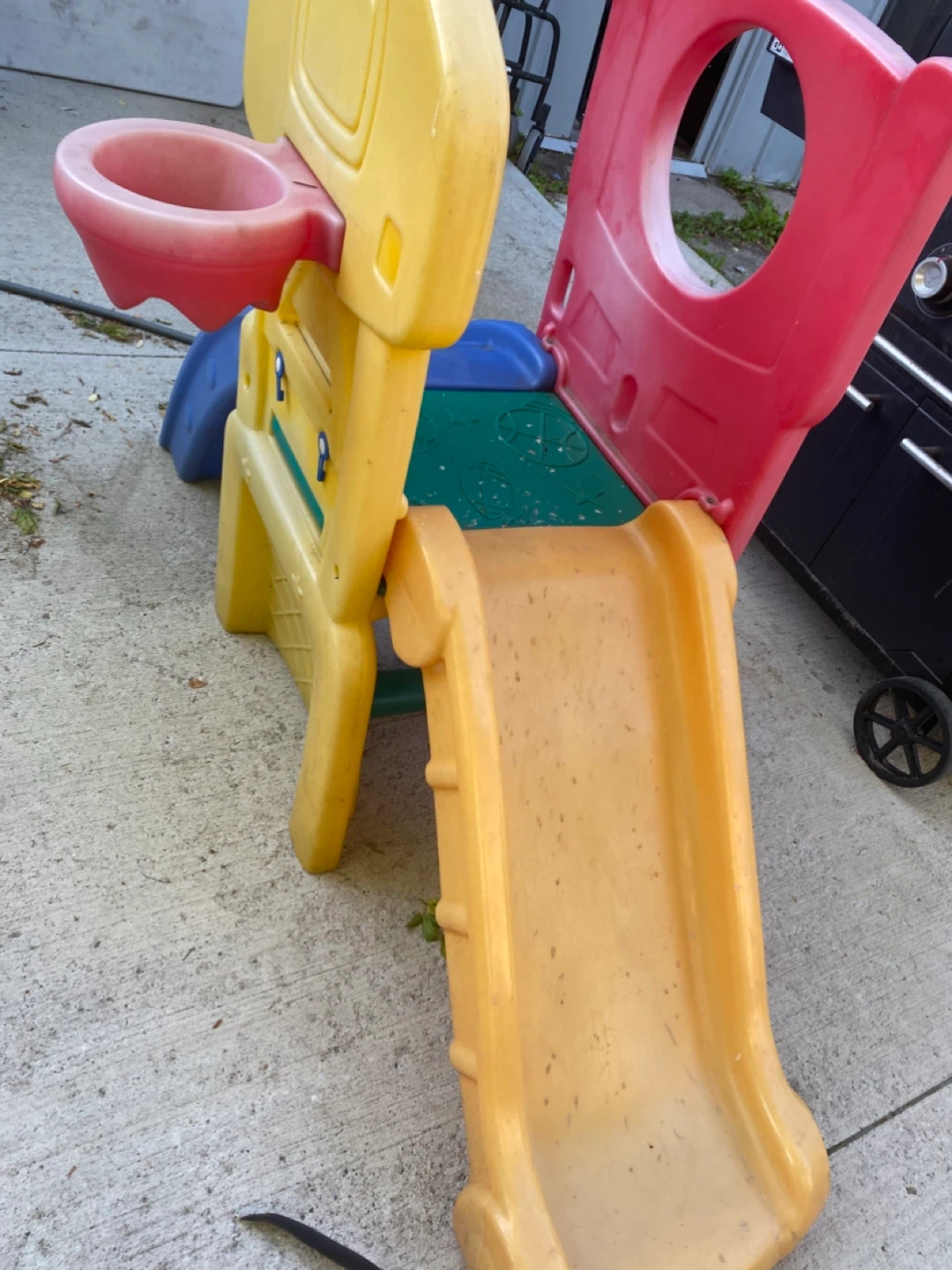 Free Little Tikes Multi-Activity Play Center - photo 2