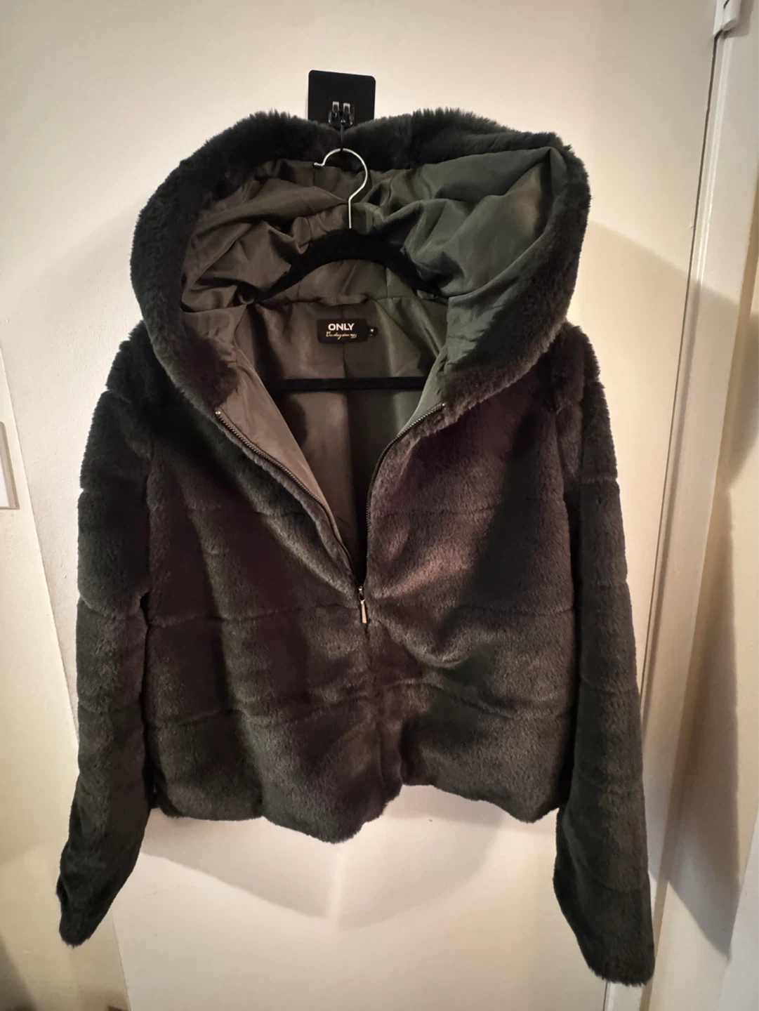 ONLY Faux Fur Hooded Jacket - photo 3