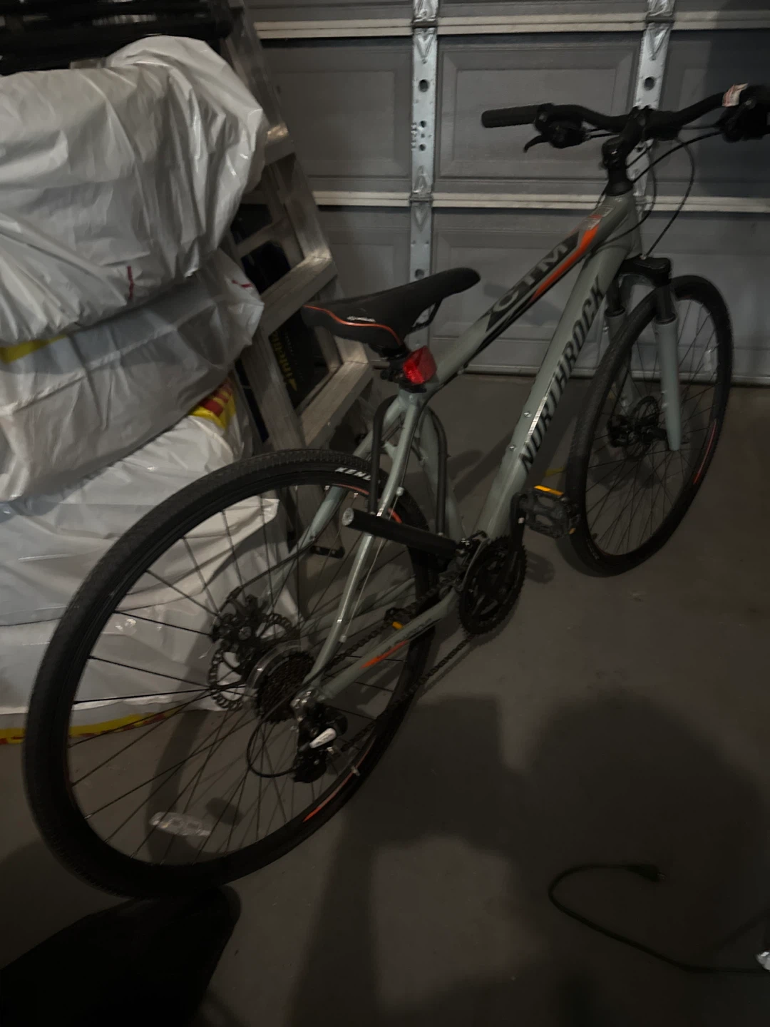Northrock Hybrid Bicycle - photo 3