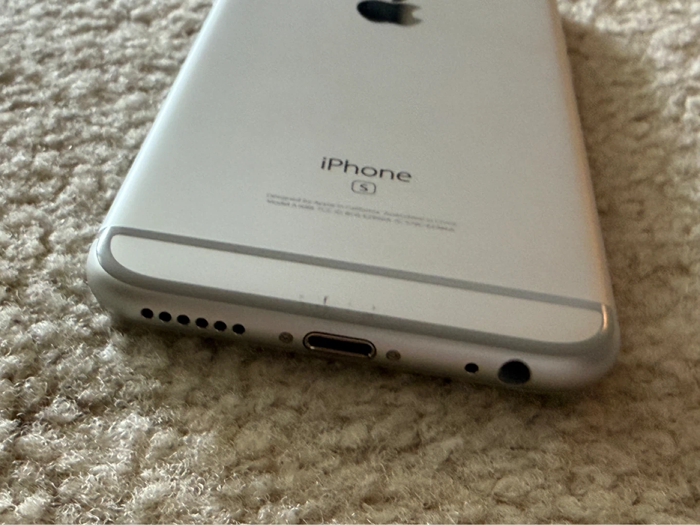 iPhone 6s unlocked 64GB phones - photo 4