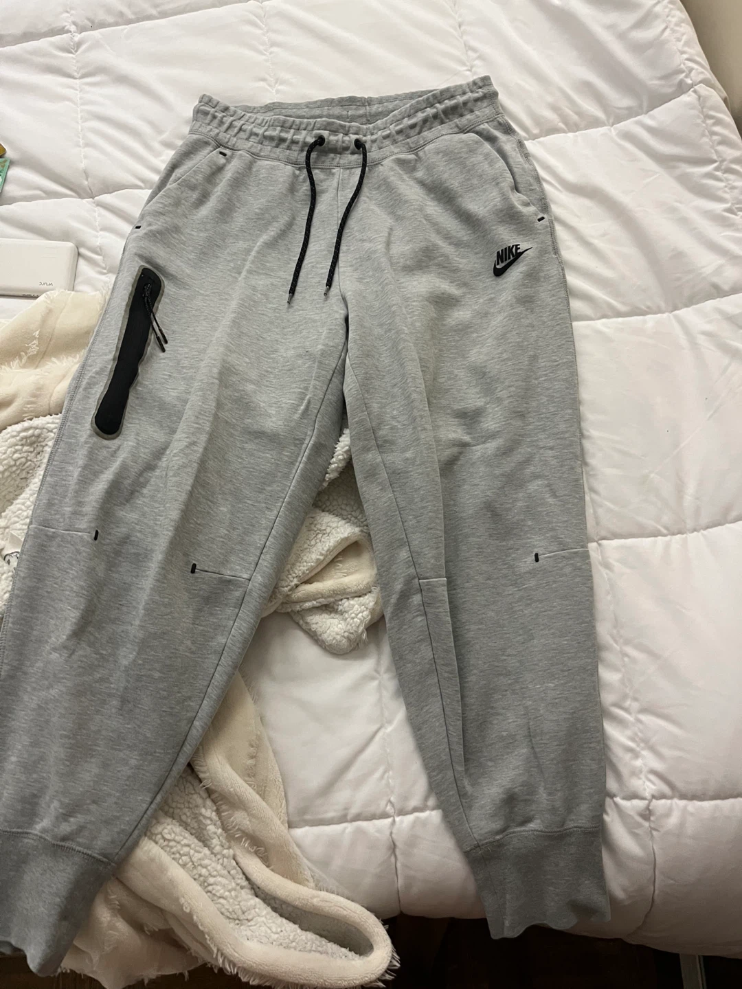Nike Grey Tech Fleece Joggers Size M