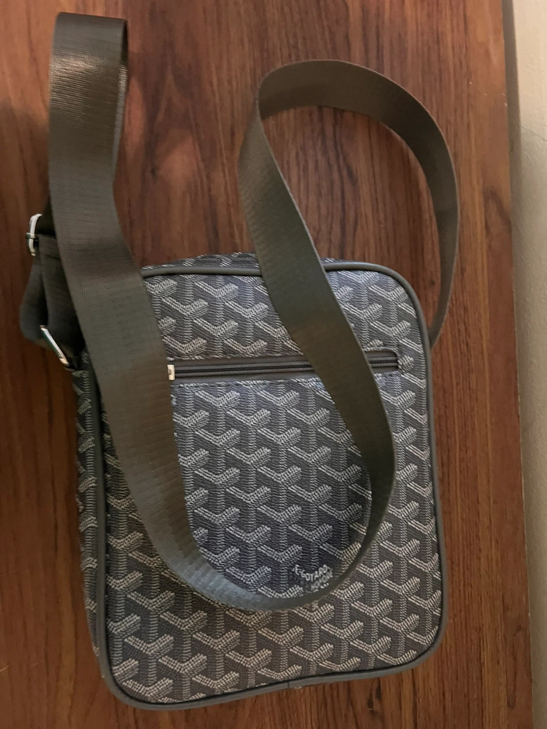 Goyard Grey Crossbody Bag - photo 3