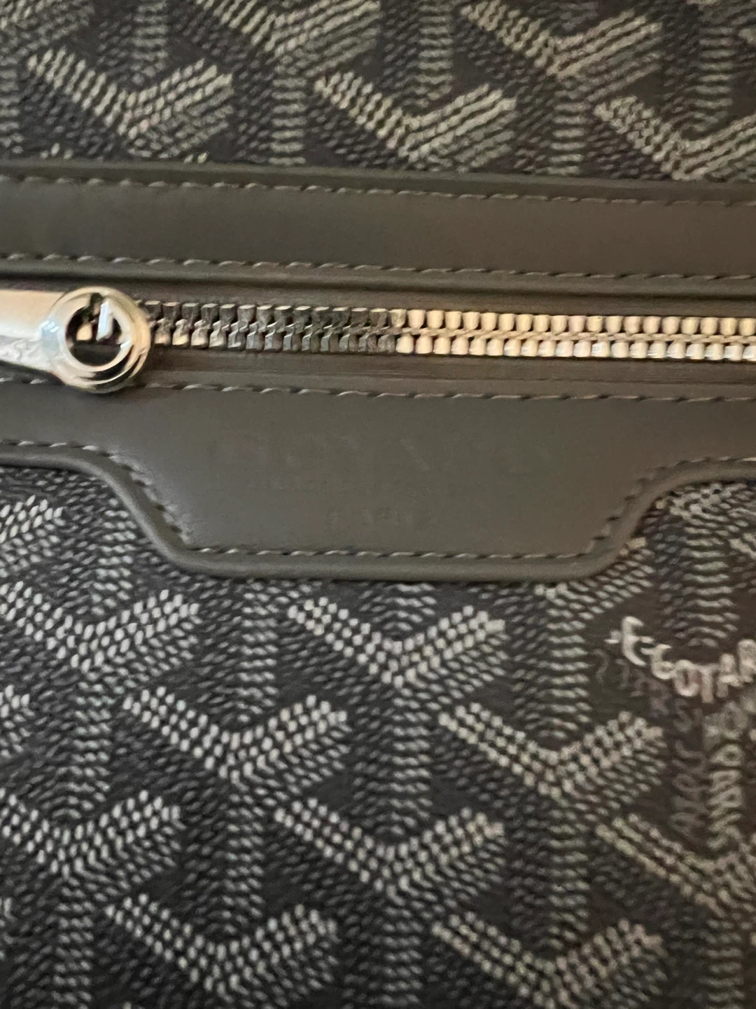 Goyard Grey Crossbody Bag - photo 5