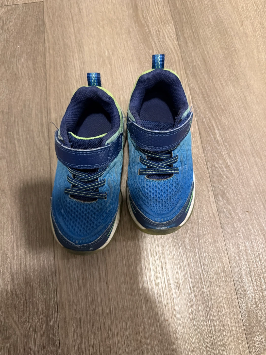 Stride Rite Shoes size 8