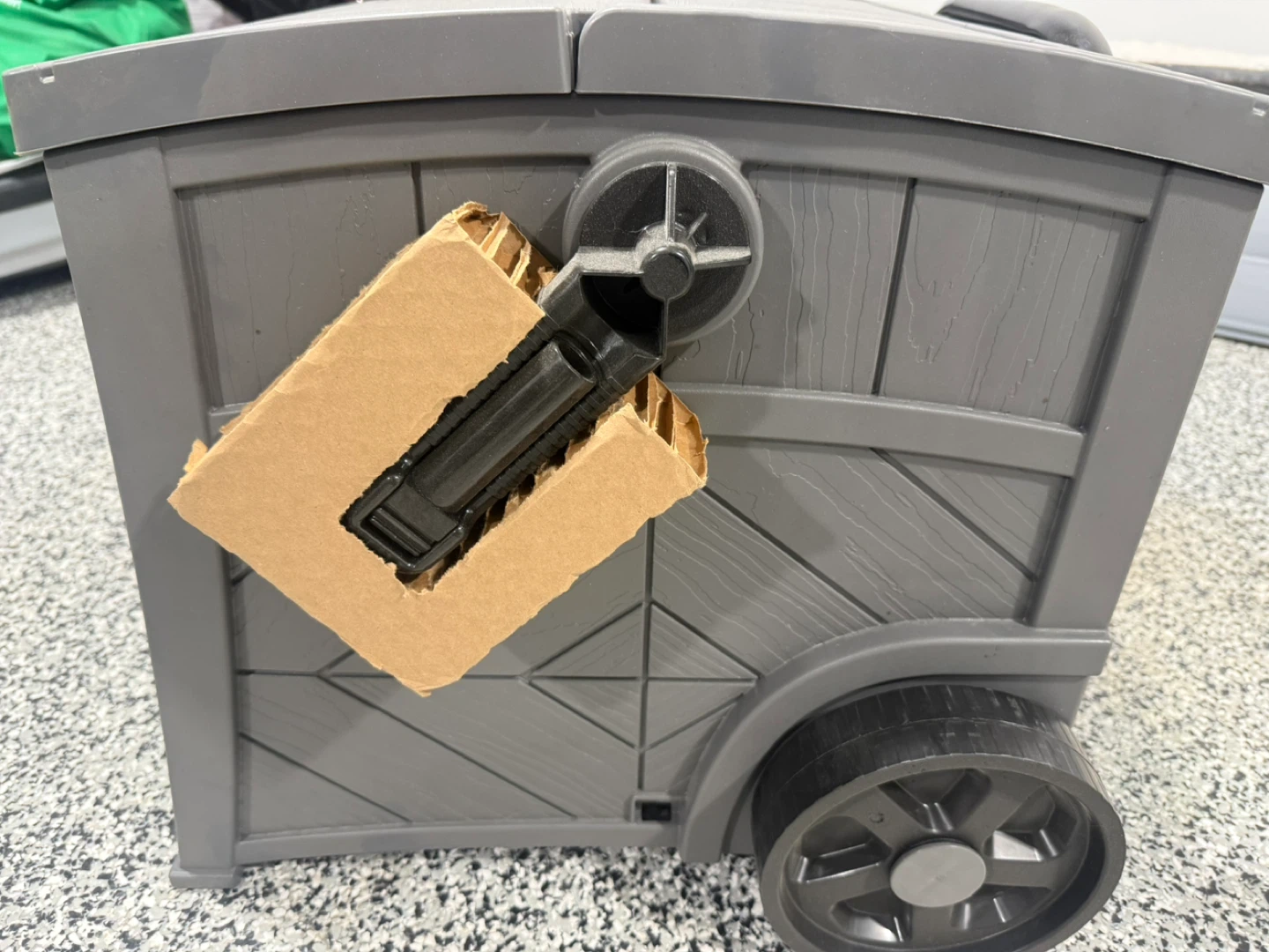 Suncast Smart Tube Hose Hideaway. Brand new - photo 4