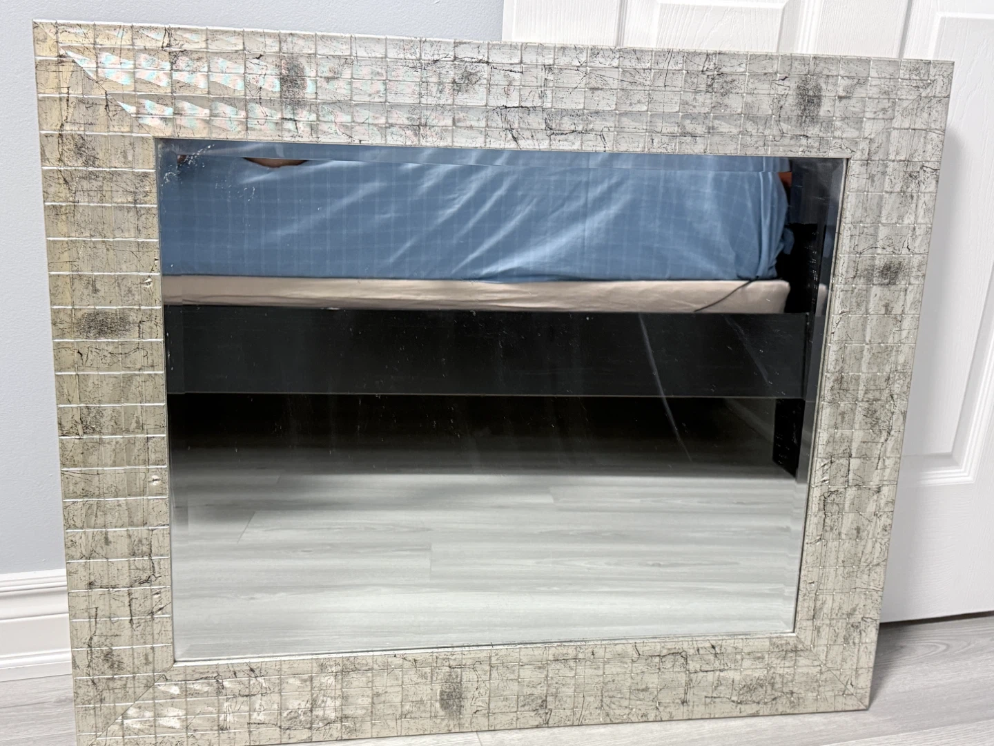 Decorative Wall Mirror - photo 4