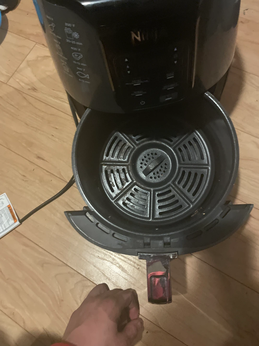 NEED GONE TODAY Ninja Air Fryer - photo 2