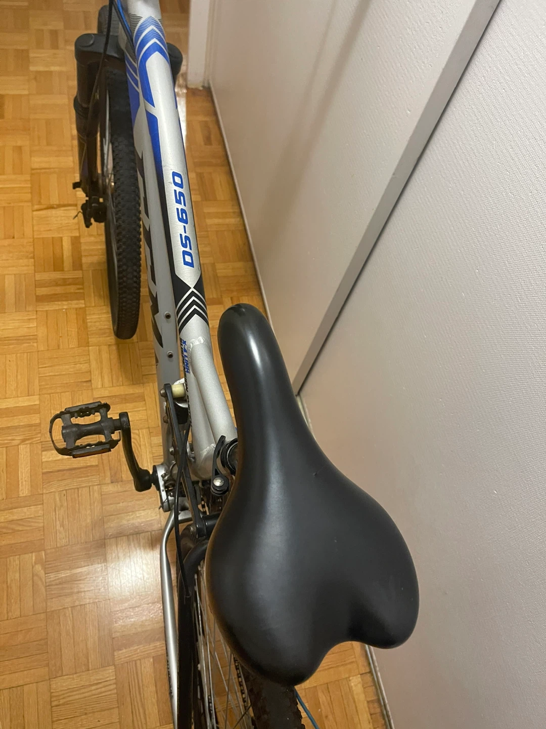 CCM DS-650 Mountain Bike - photo 5