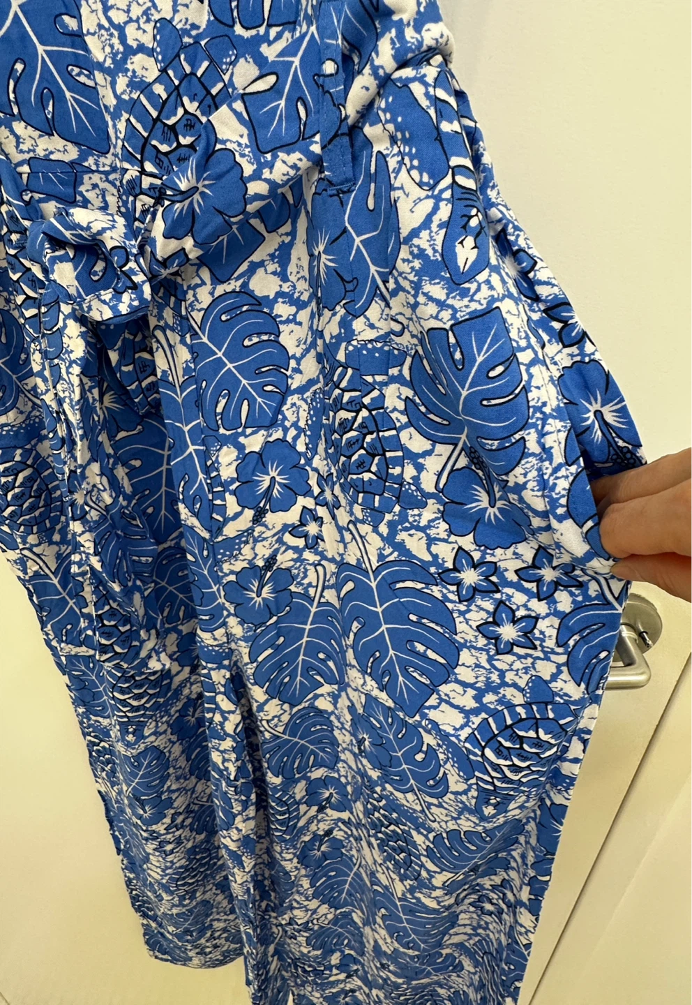Blue White Leaf Print Jumpsuit - photo 3