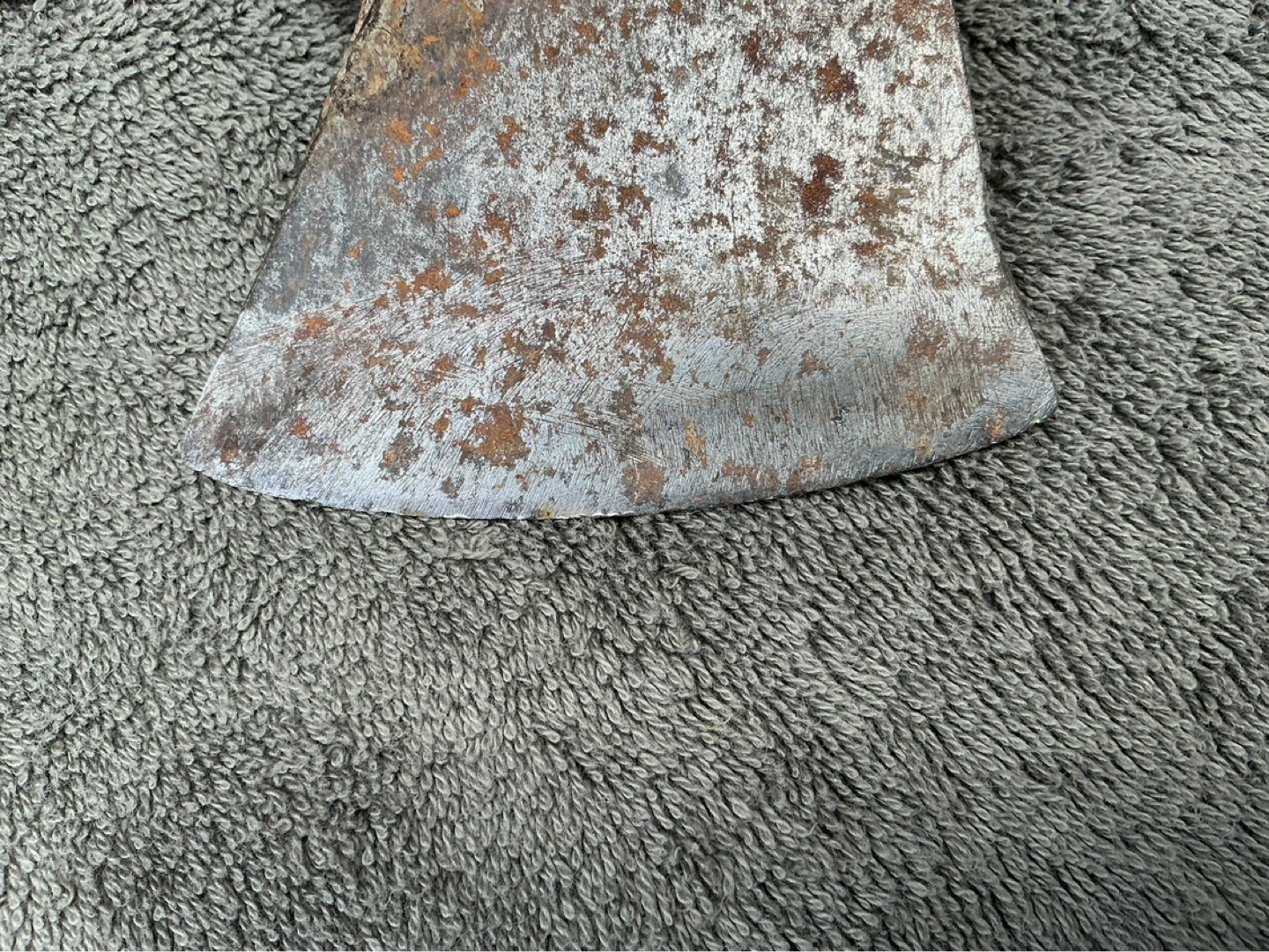 Antique Short Handle Axe ! - photo 5