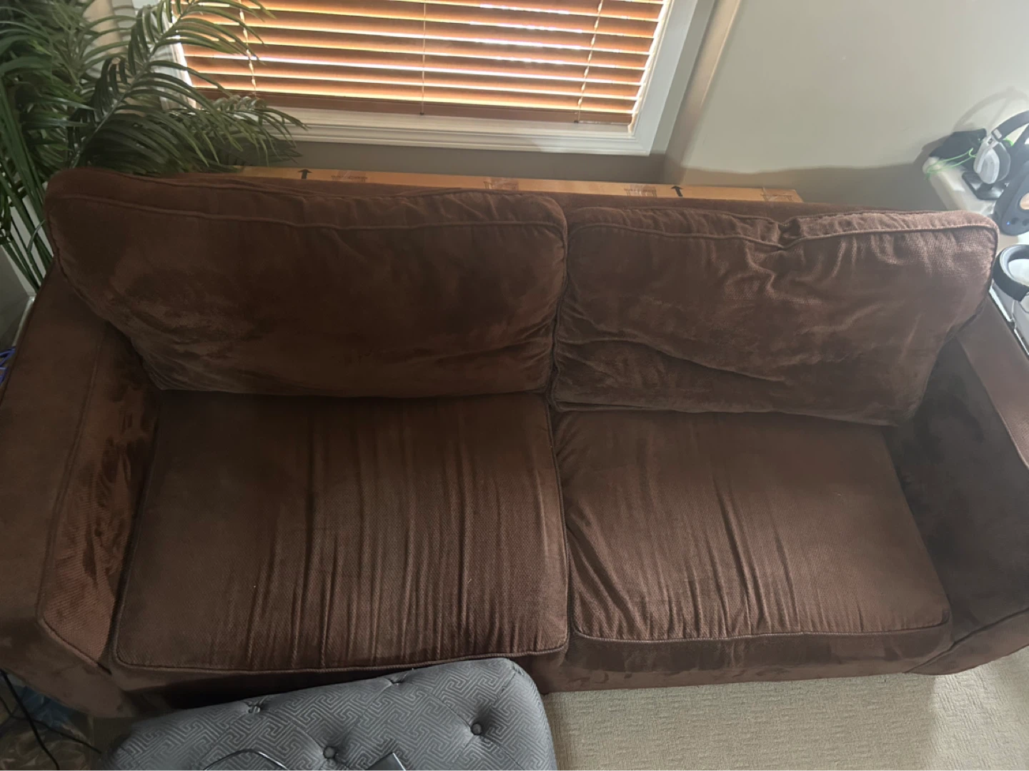 Exquisite Cozy Plush Brown Lounging Sofa Couch - photo 2