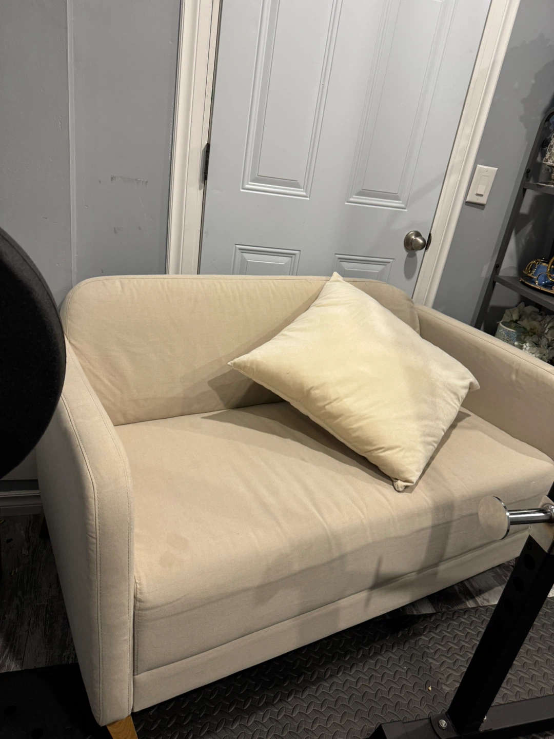 Cream Two-Seater Loveseat - photo 2