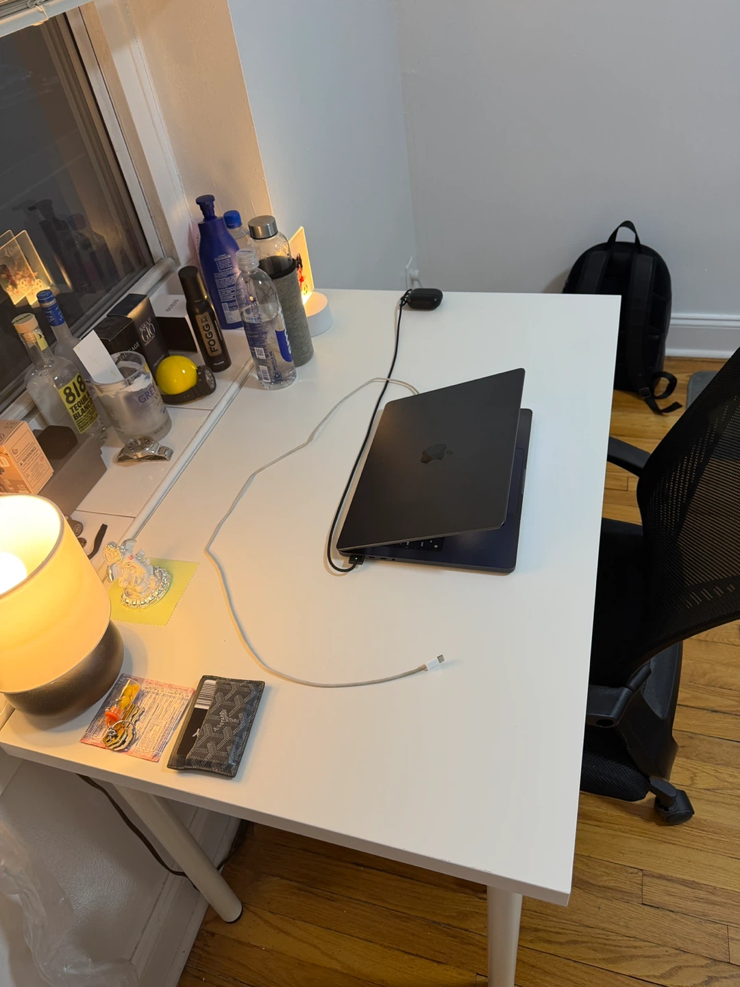 White table wood
