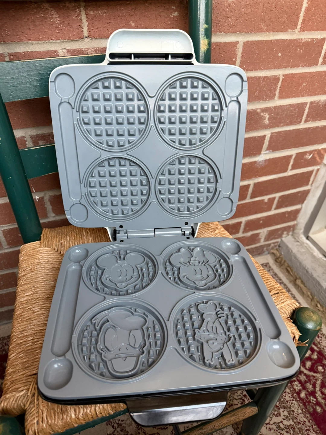Disney Mickey & Friends Waffle Maker by Dash - photo 2