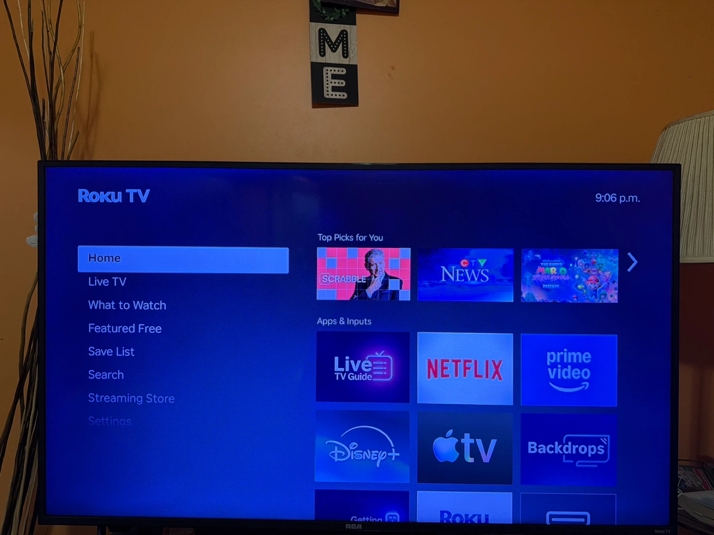 Roku TV Smart Television - photo 2