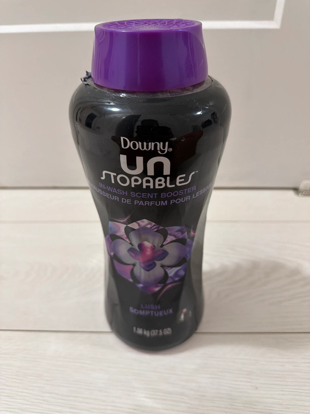 Downy Unstoppables Lush In-Wash Scent Booster 1.08 kg