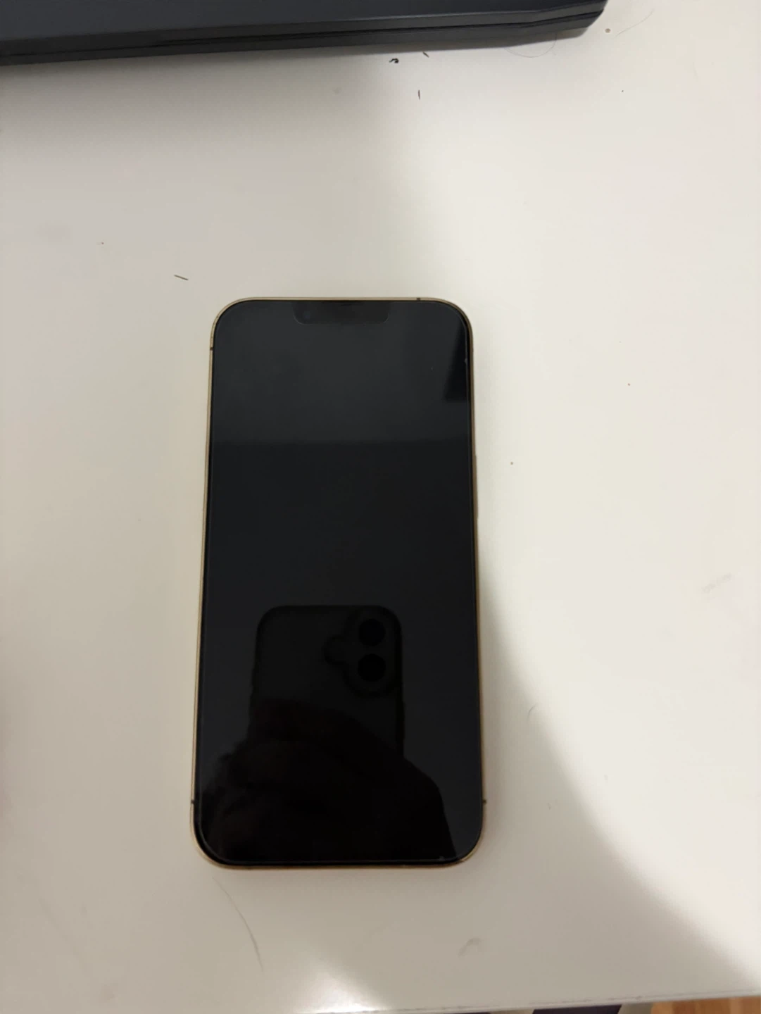 iPhone 13 Pro - Gold - photo 2