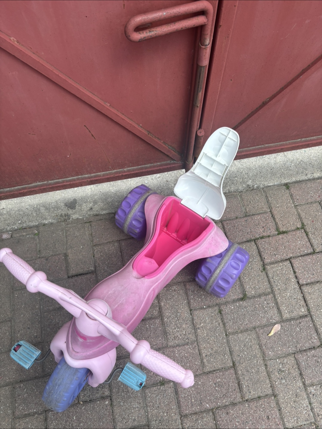 Fisher-Price Barbie Tough Trike - photo 4