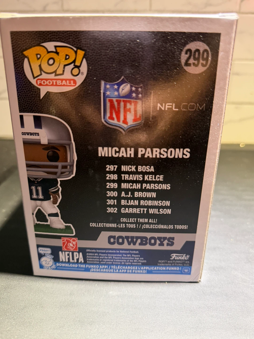 Funko Pop! Football Micah Parsons #299 Vinyl Figure - photo 3