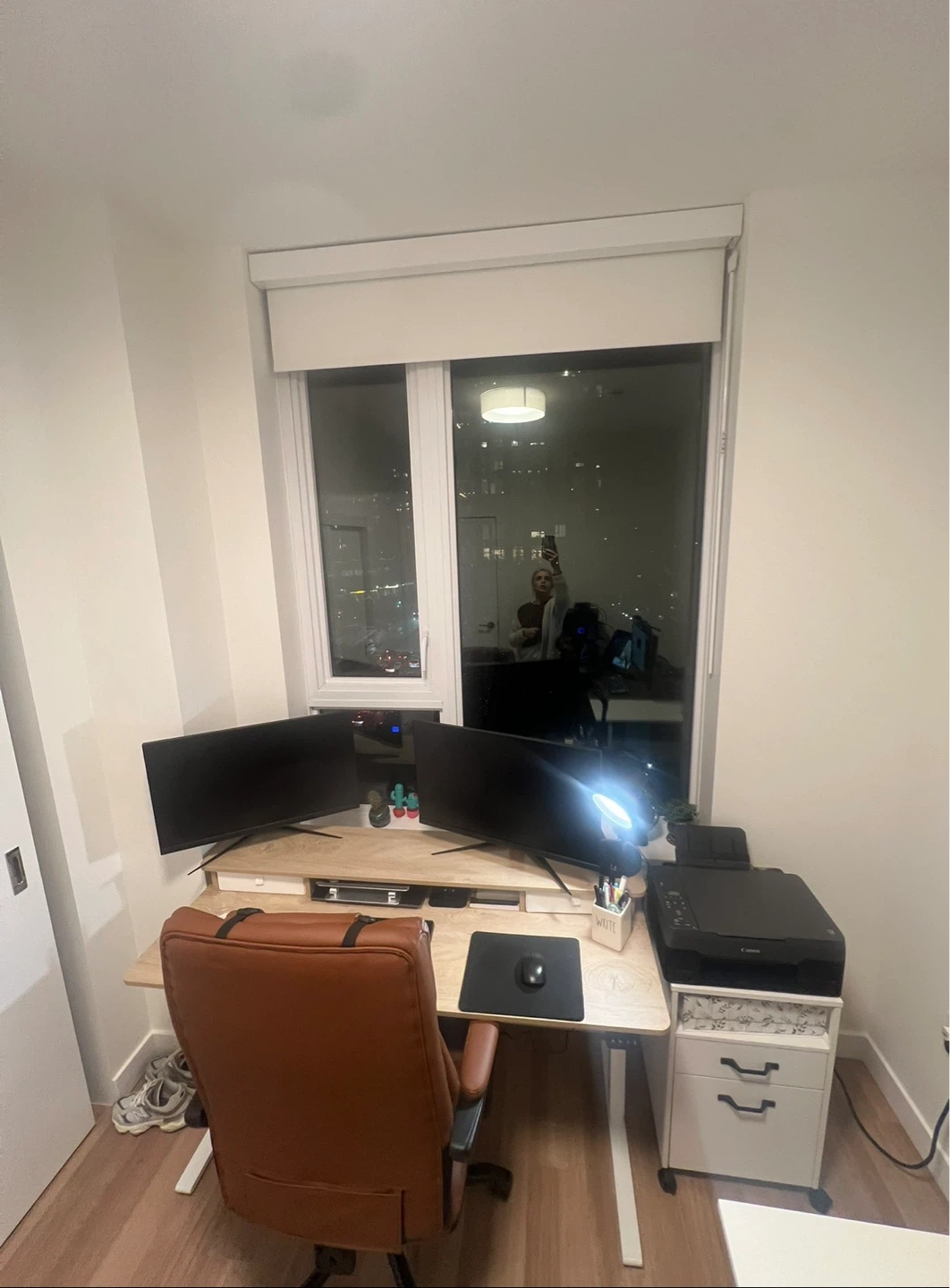 AgileStic 48" Electric Standing Desk - photo 2