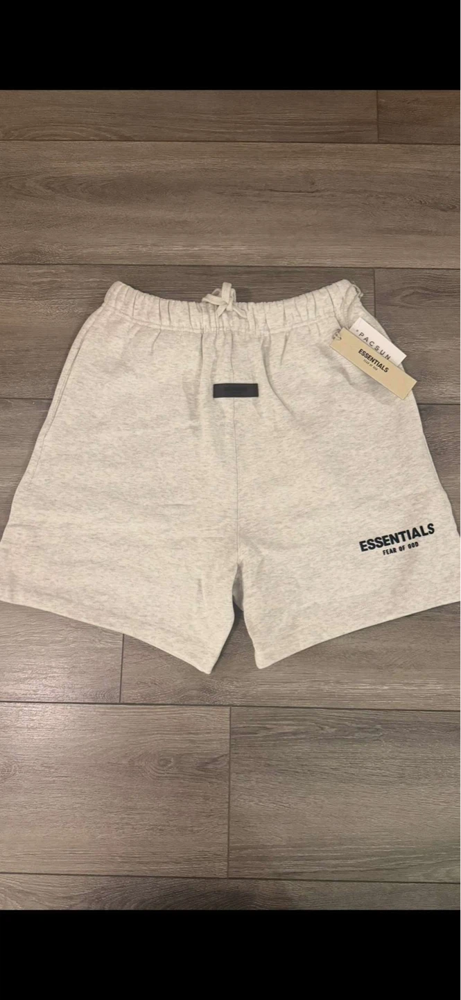 Essentials Fear of God Sweat Shorts - photo 3