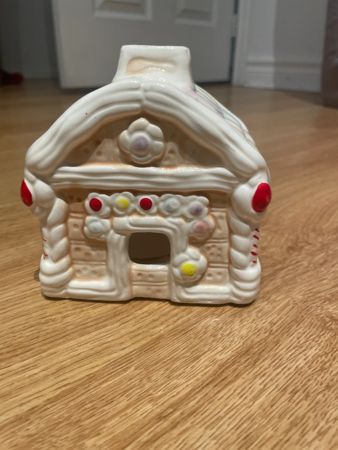 Ceramic Gingerbread House mini candle holder - photo 3