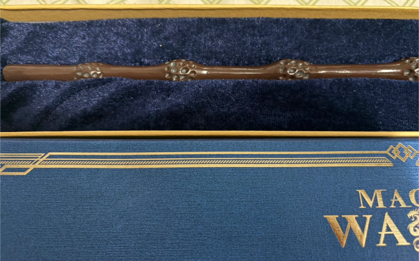 New Magic Wand And A Fantastic Magic World Lights Up - photo 3
