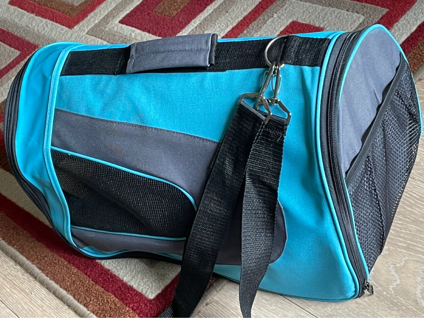 Teal & Grey Pet Carrier - photo 4