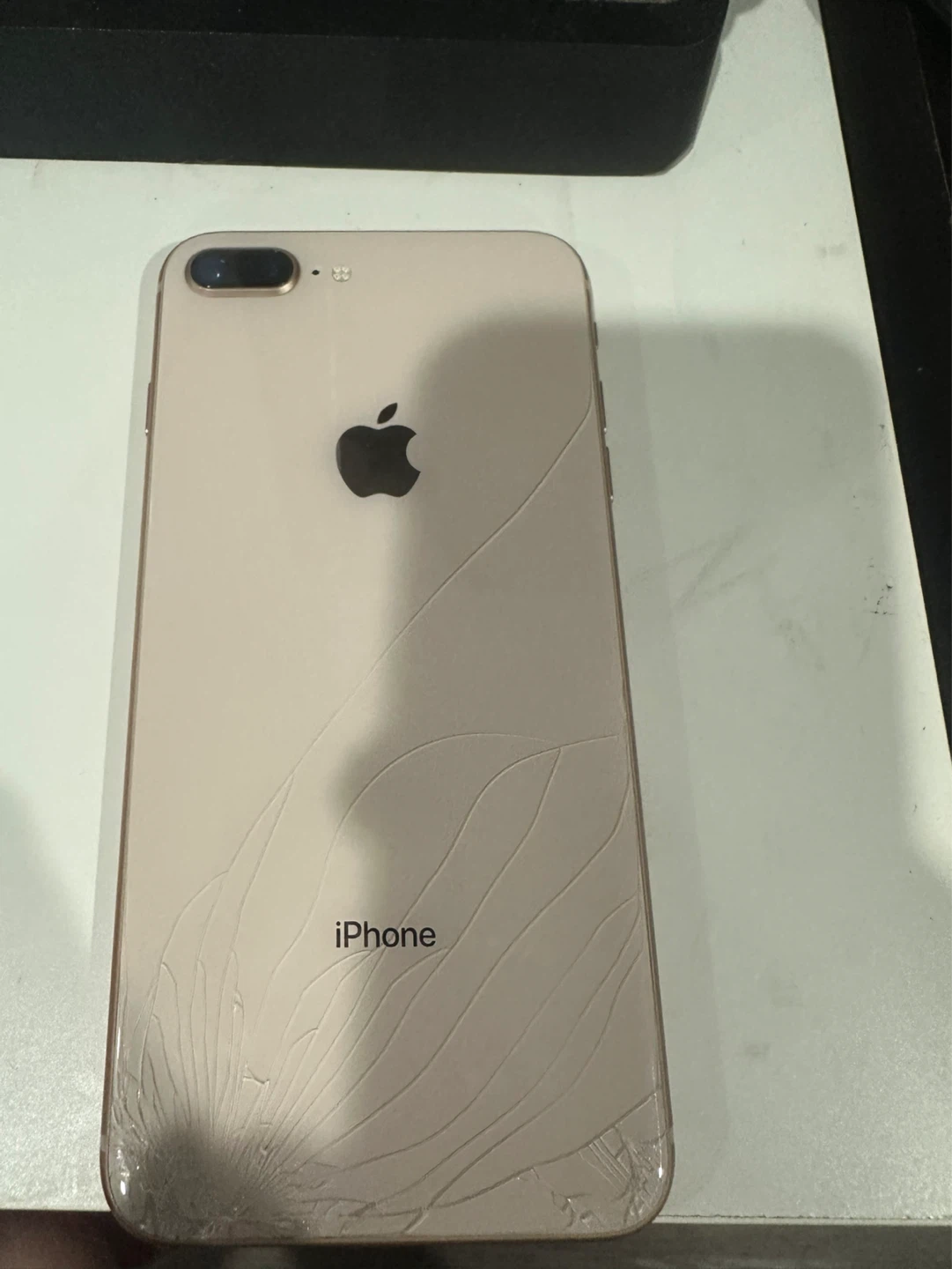 Apple iPhone 8 Plus - Rose Gold - photo 2