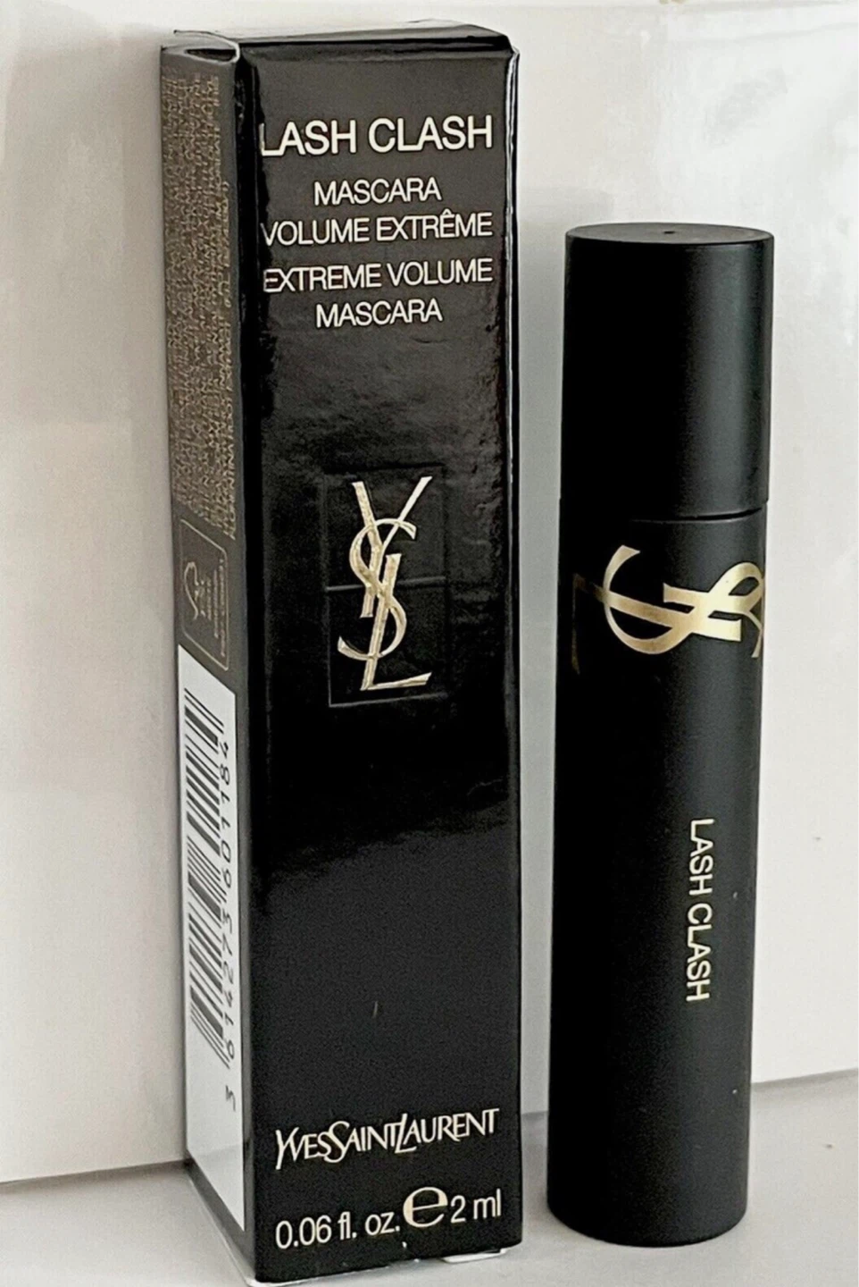 New / Unopened YSL Lash Clash Extreme Volume Mascara - Black