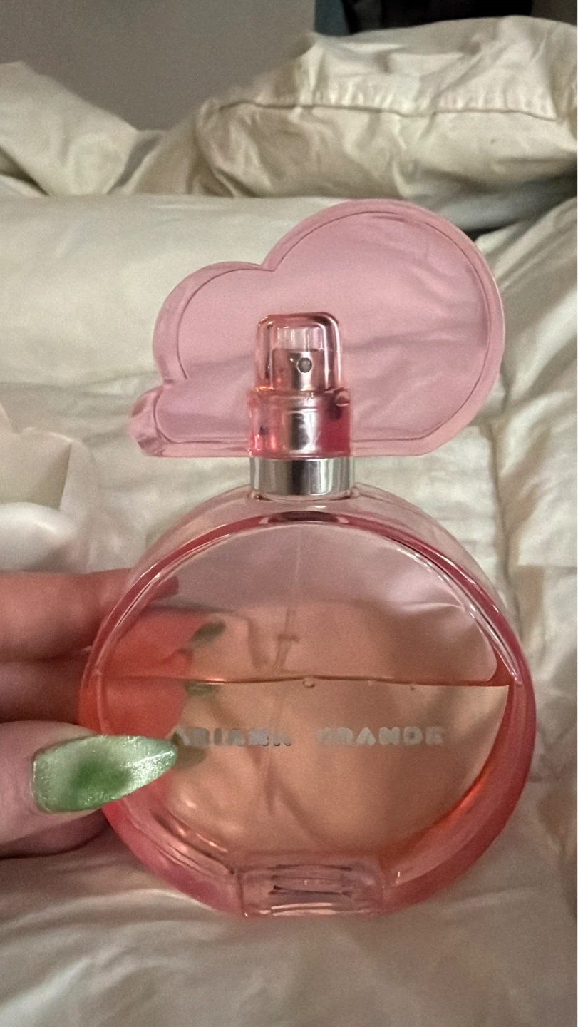 Ariana Grande Perfume - photo 2