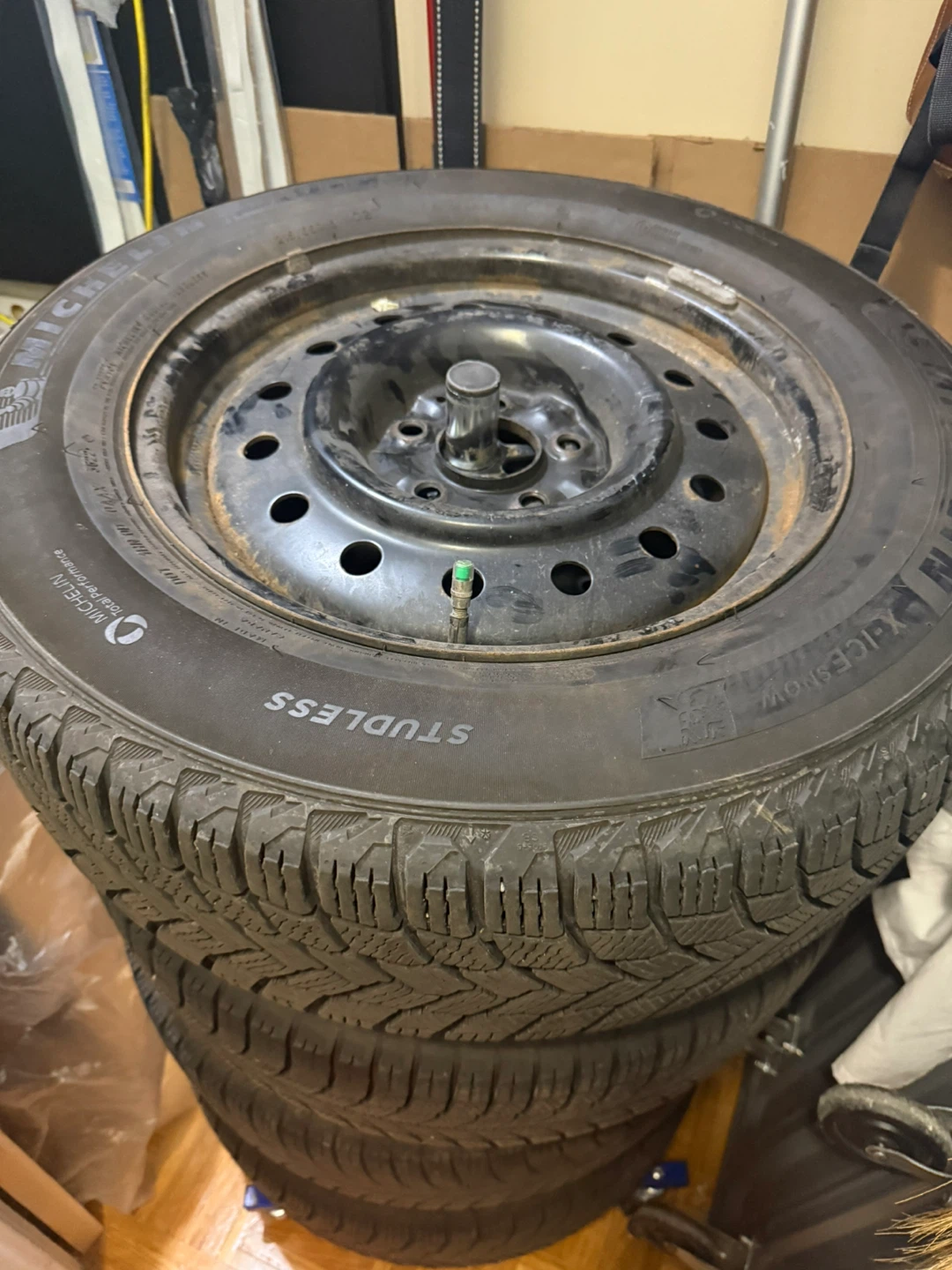 Winter tires with rims