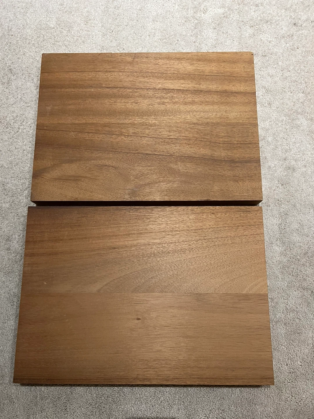 Mahogany chiseling wood boards