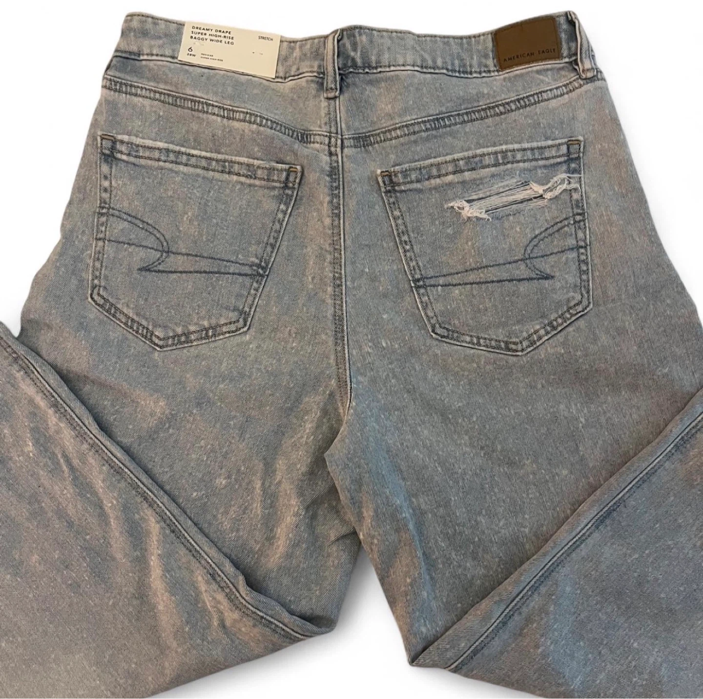 American Eagle Women's Mom Jeans Size 6 - photo 2