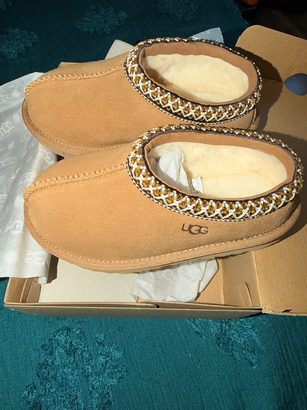 Ugg girl