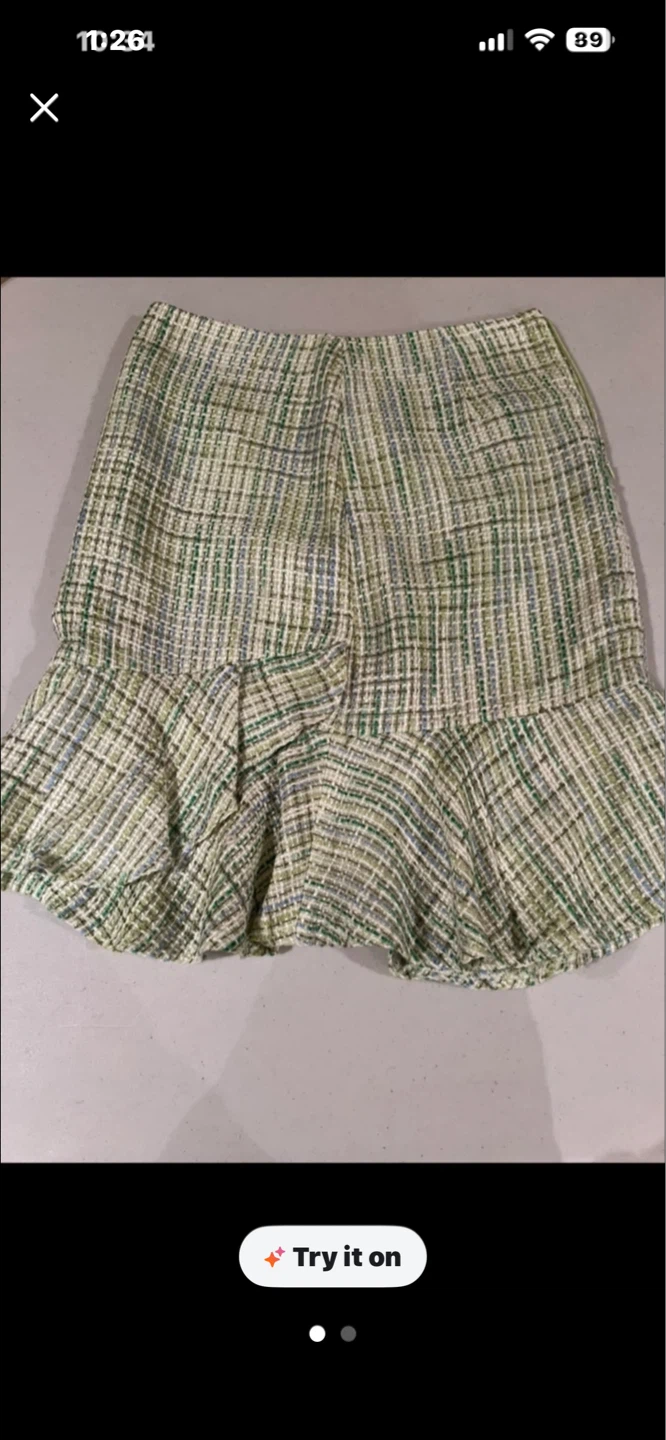 Suzy Shier Tweed Ruffle Skirt Size 3/4