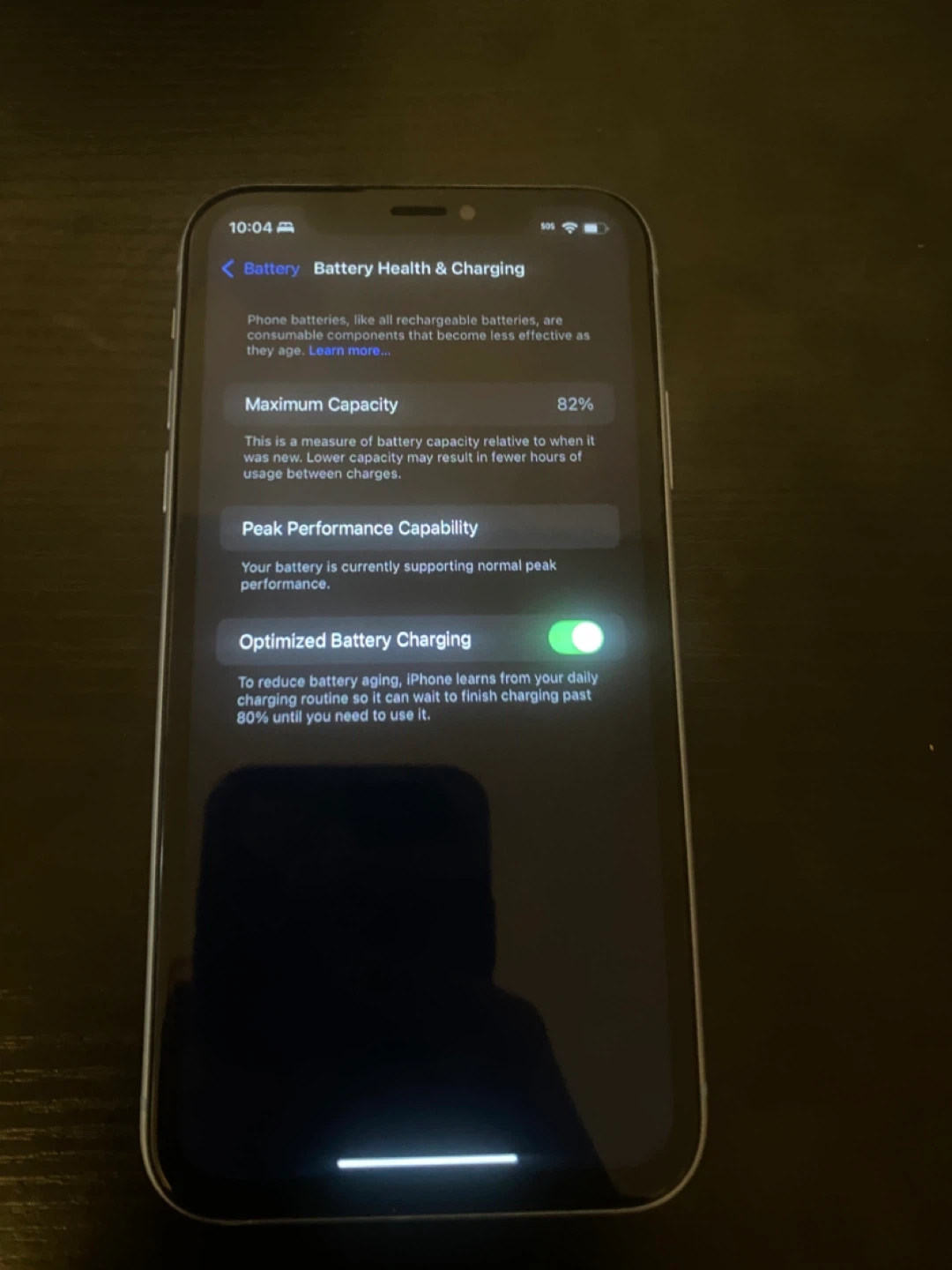 Apple Iphone XR + Screen Protector - photo 2