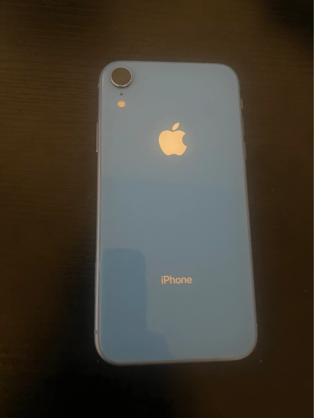 Apple Iphone XR + Screen Protector