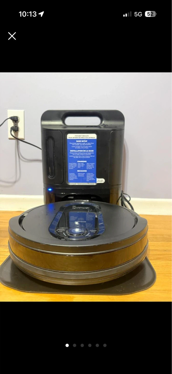 Shark Robotic Vacuum with Self-Empty Base