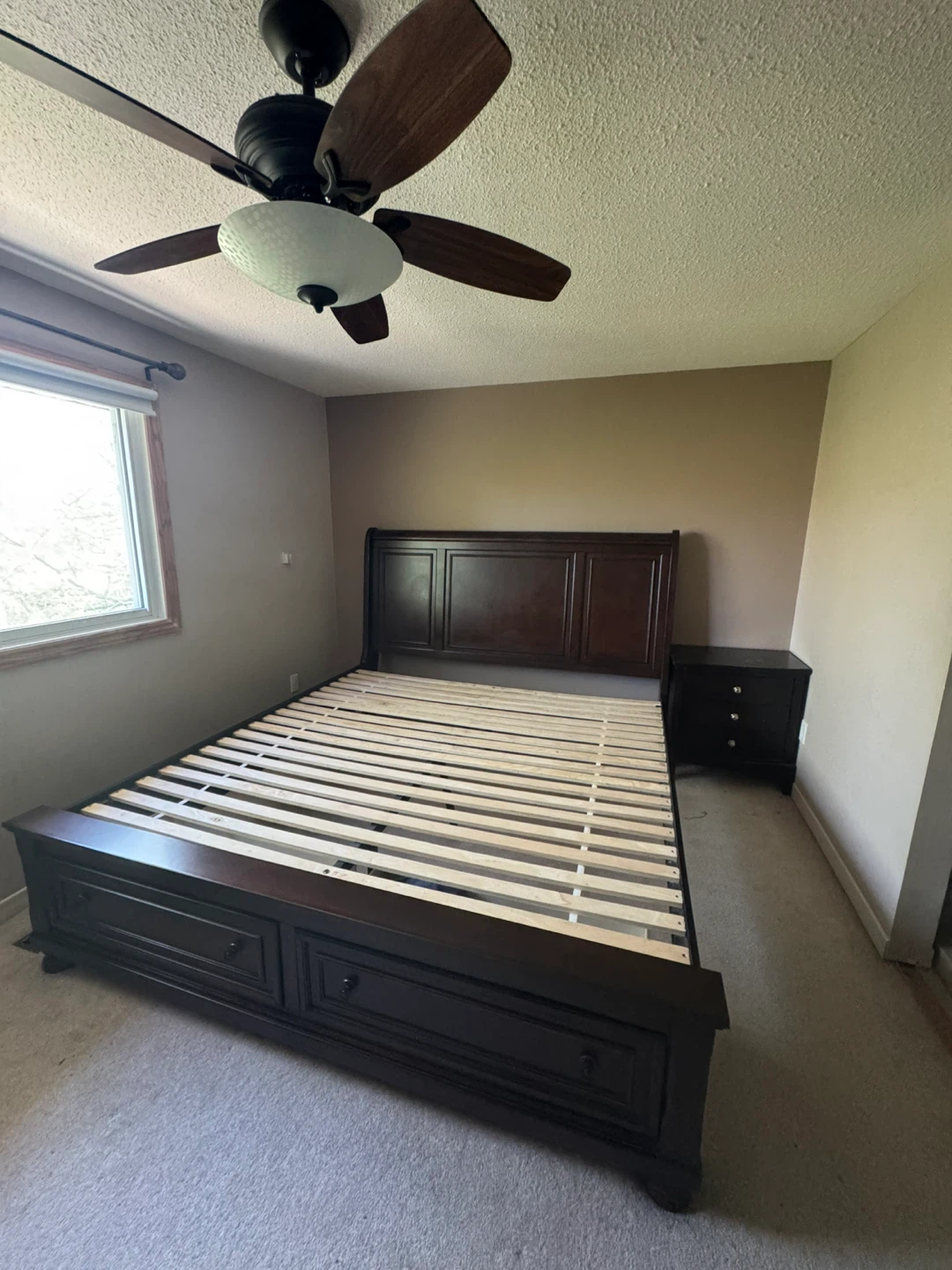 King Bed with Storage - DROPOFF available