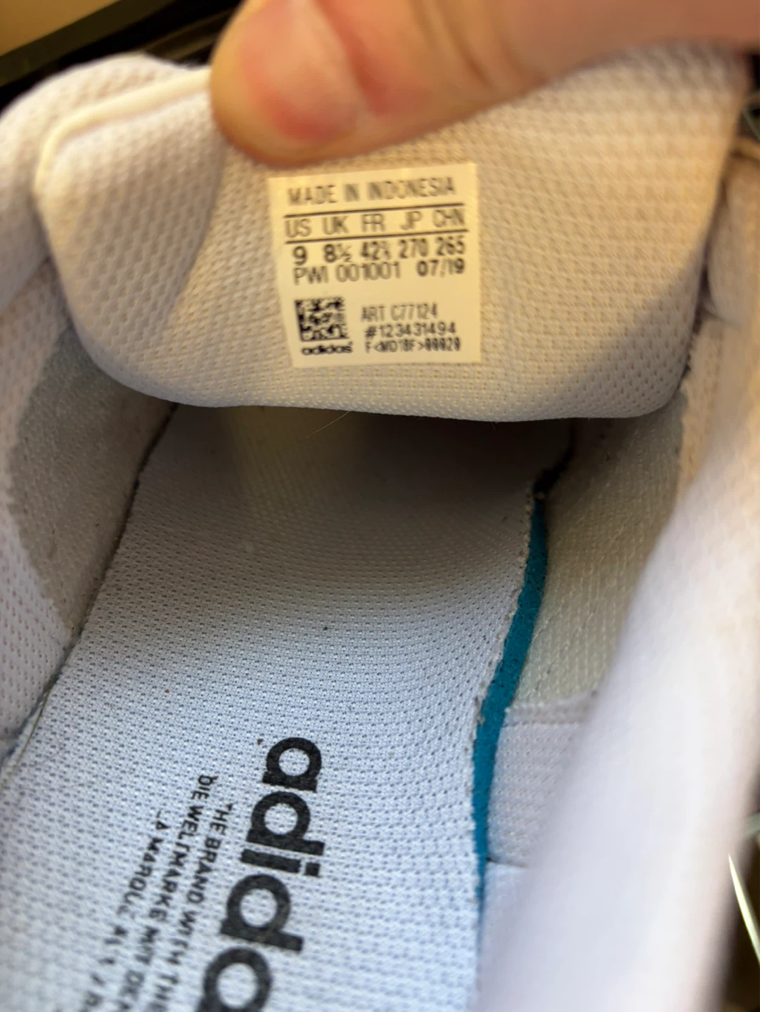 Adidas Superstar Shoes - photo 2