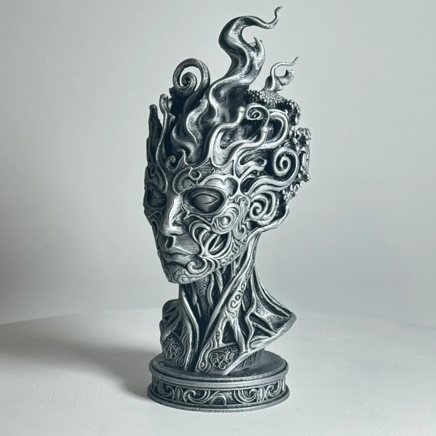 Ornate Head Sculpture - photo 5