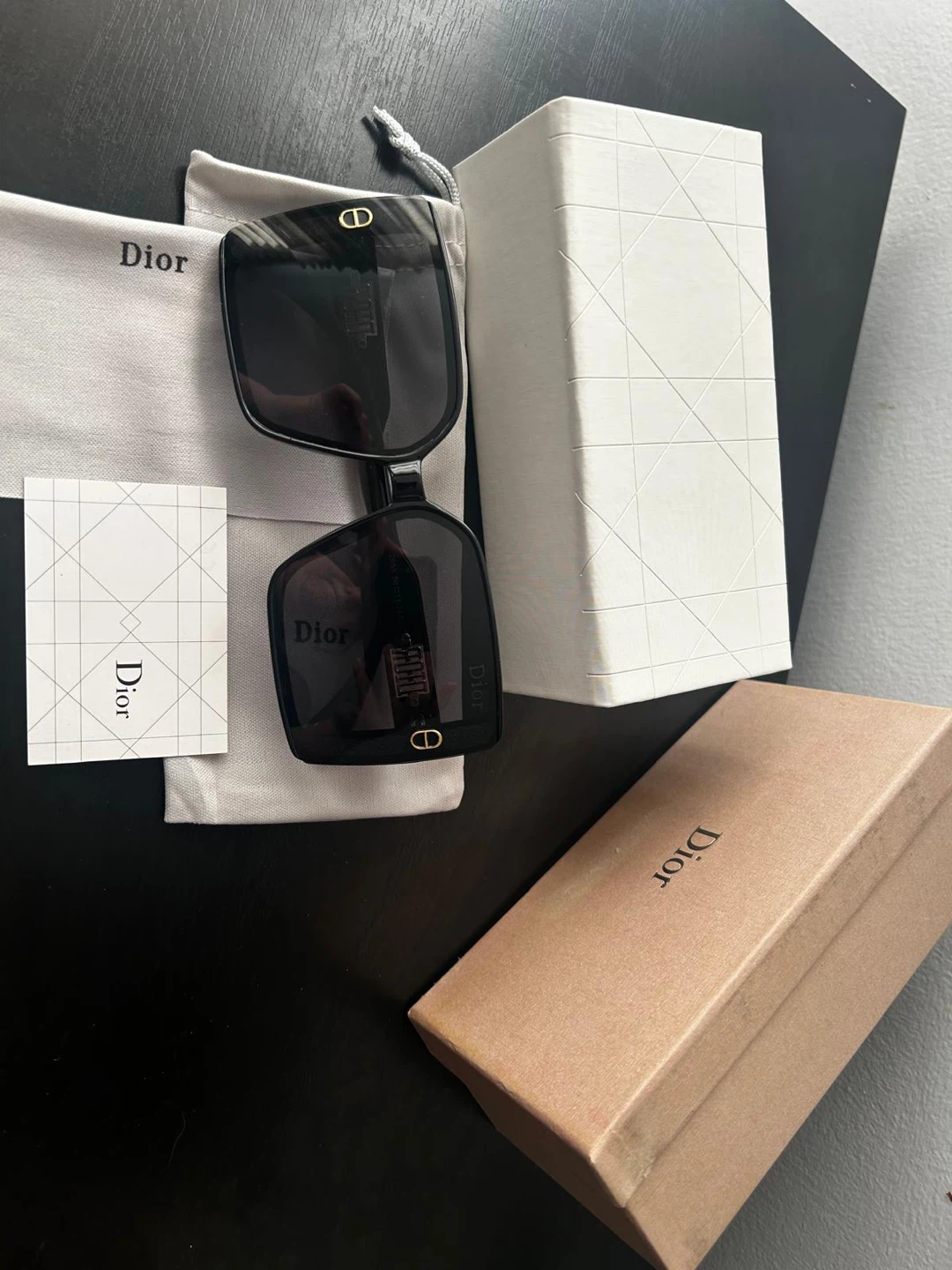 Dior Sunglasses - photo 3