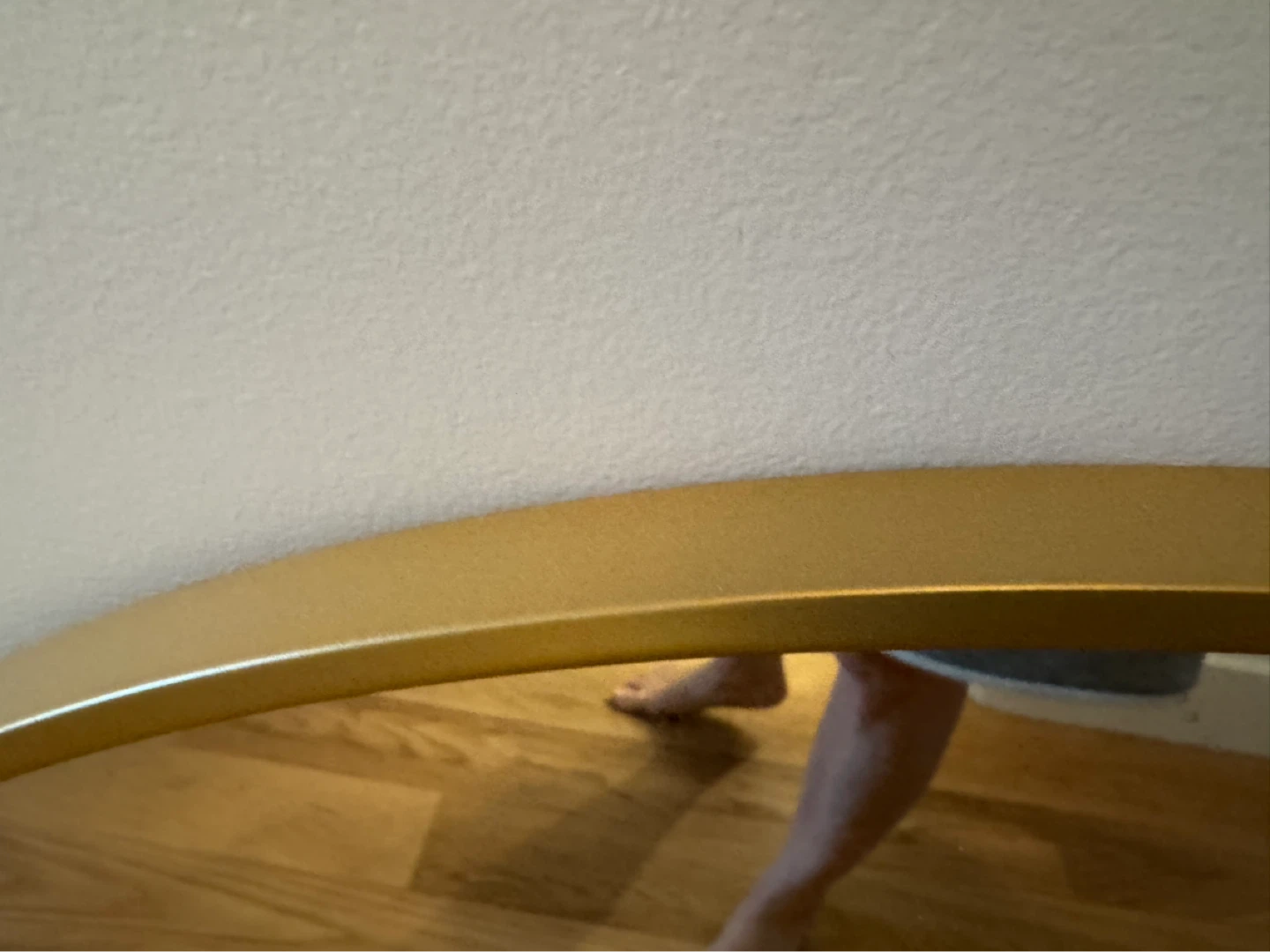 Round Mirror - photo 2