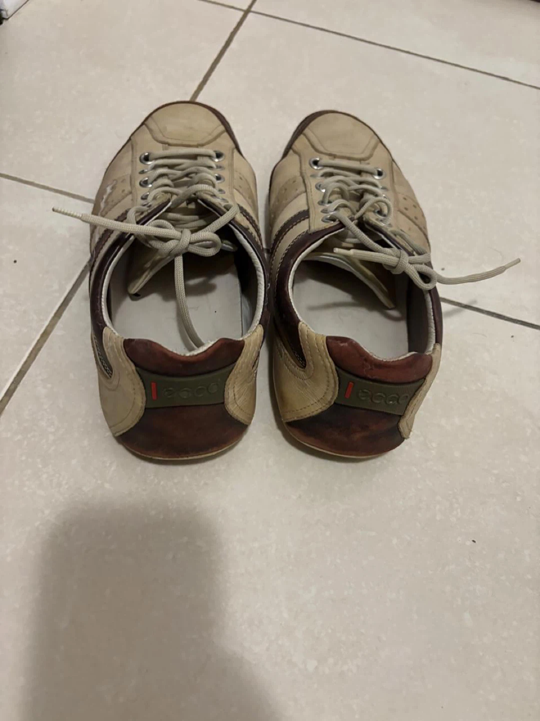 ECCO Leather Sneakers